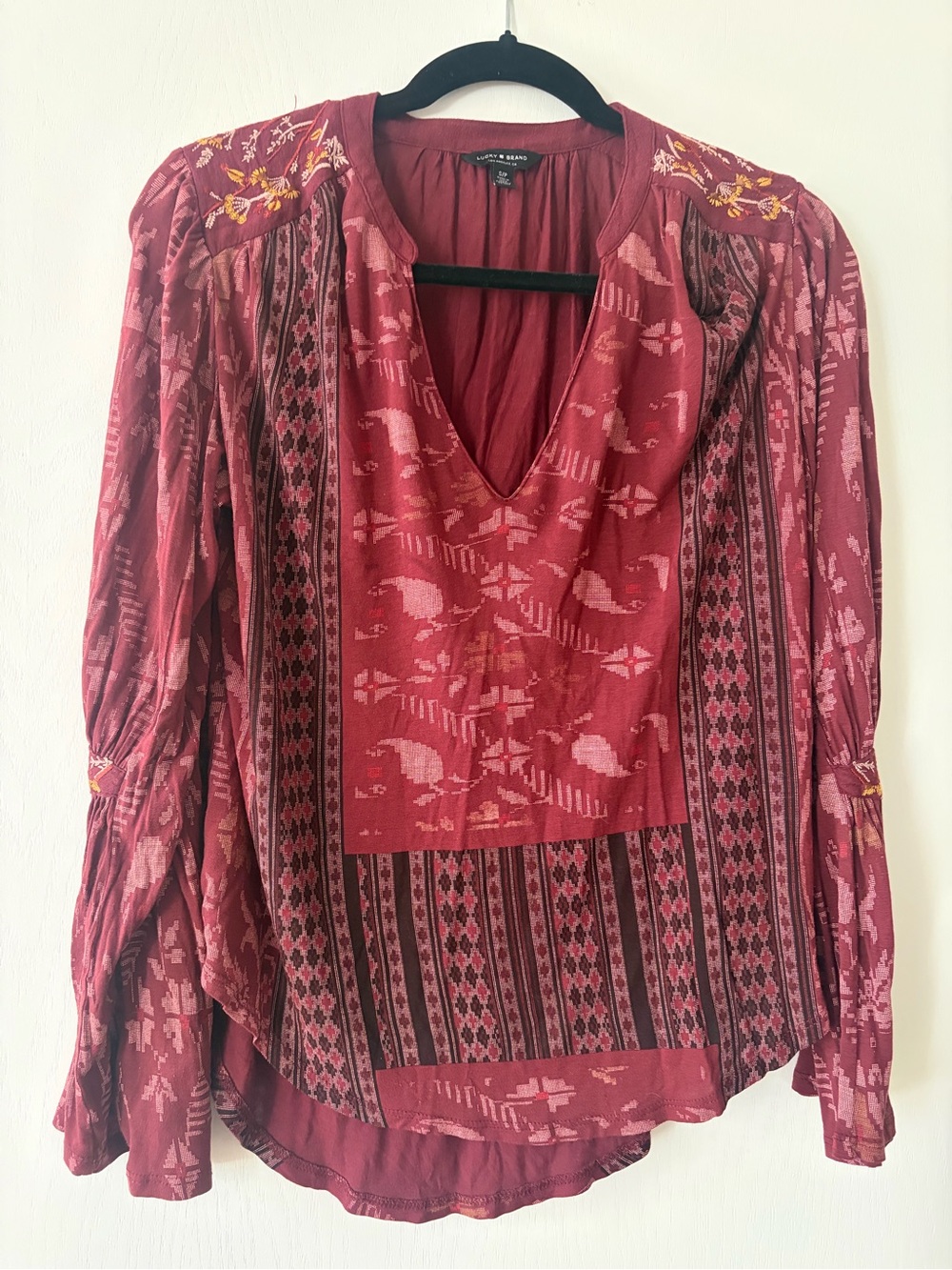 Lucky Brand Rose-Mauve Patterned V-Neck Peasant Blouse